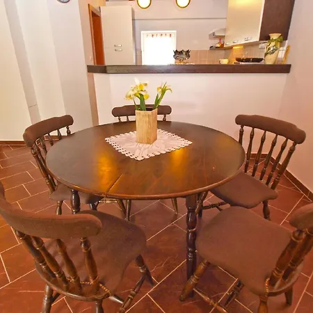 Fuer 4 Personen Ca 80 Qm In Cervar-porat, Istrien Istrische Riviera Ferienhaus