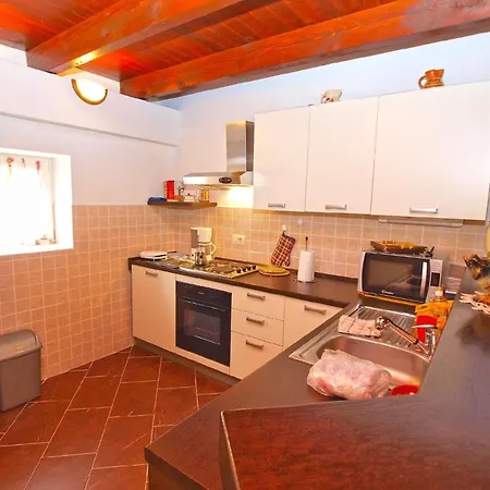 Fuer 4 Personen Ca 80 Qm In Cervar-porat, Istrien Istrische Riviera Ferienhaus Poreč